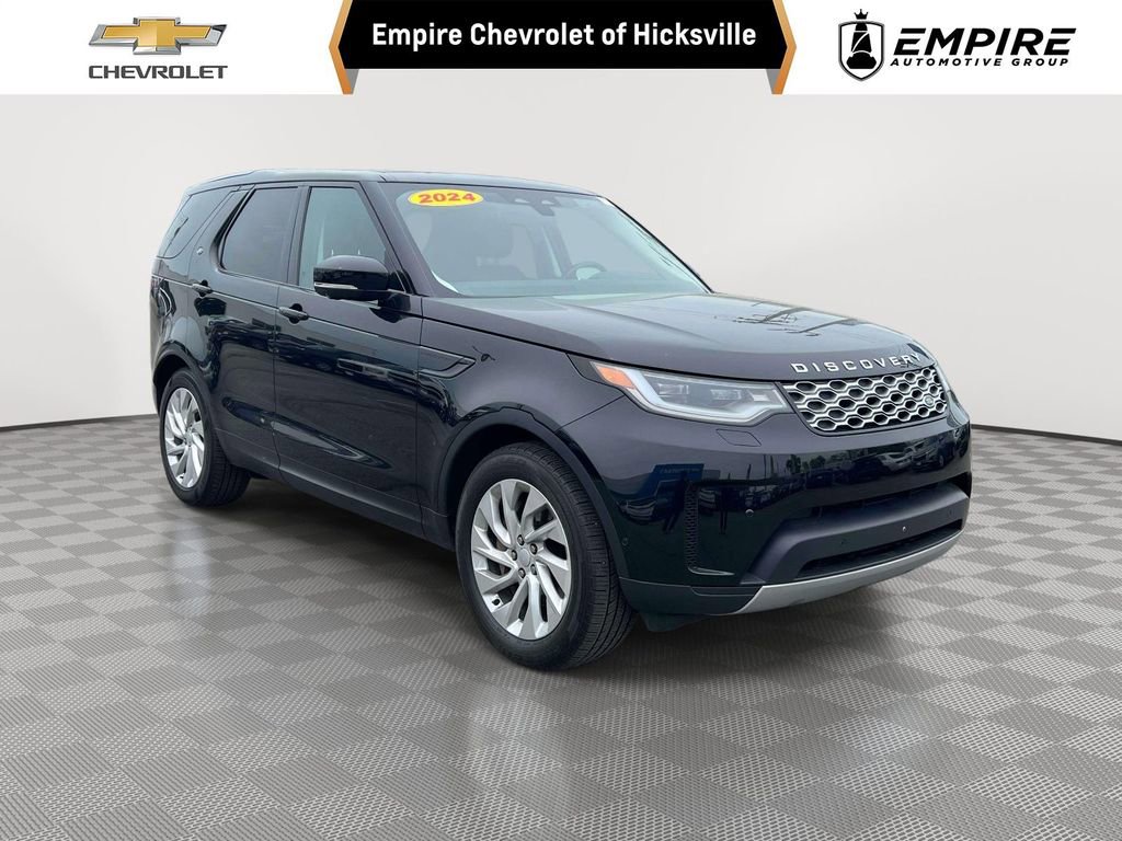 Used 2024 Land Rover Discovery S AWD/4WD image 1
