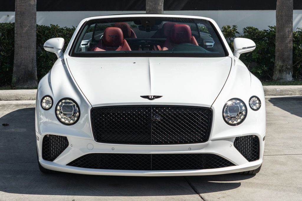 Used 2023 Bentley Continental GT image 12