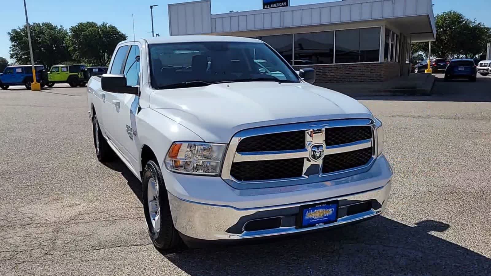 Used 2021 RAM 1500 Classic SLT RWD image 2