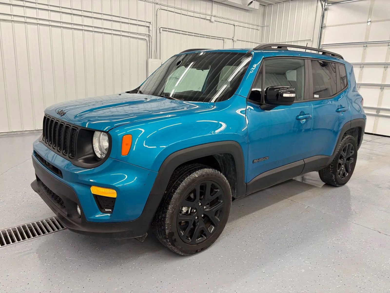 Used 2022 Jeep Renegade Altitude image 12