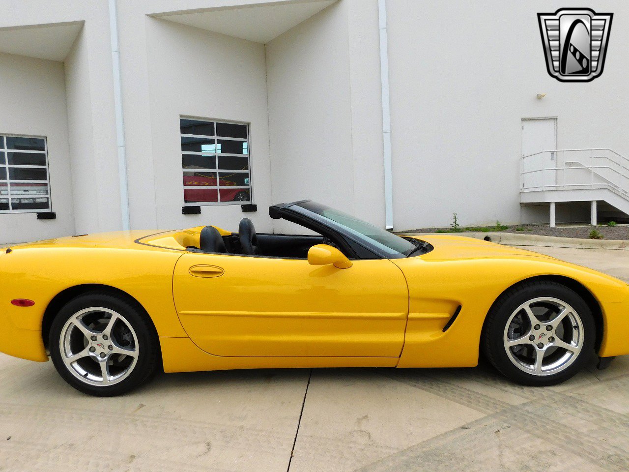 Used 2000 Chevrolet Corvette Convertible w/ Memory Pkg image 12