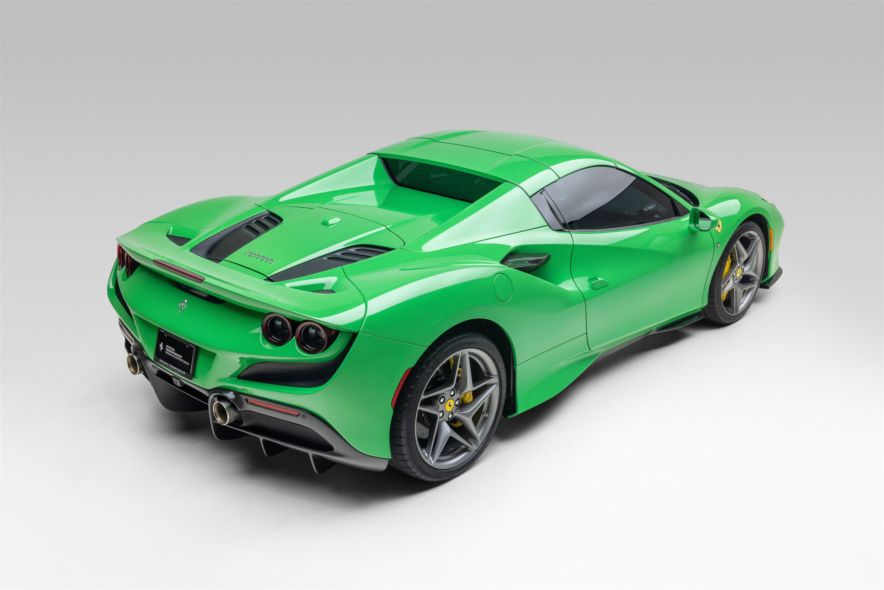 Certified 2023 Ferrari F8 Tributo RWD image 14