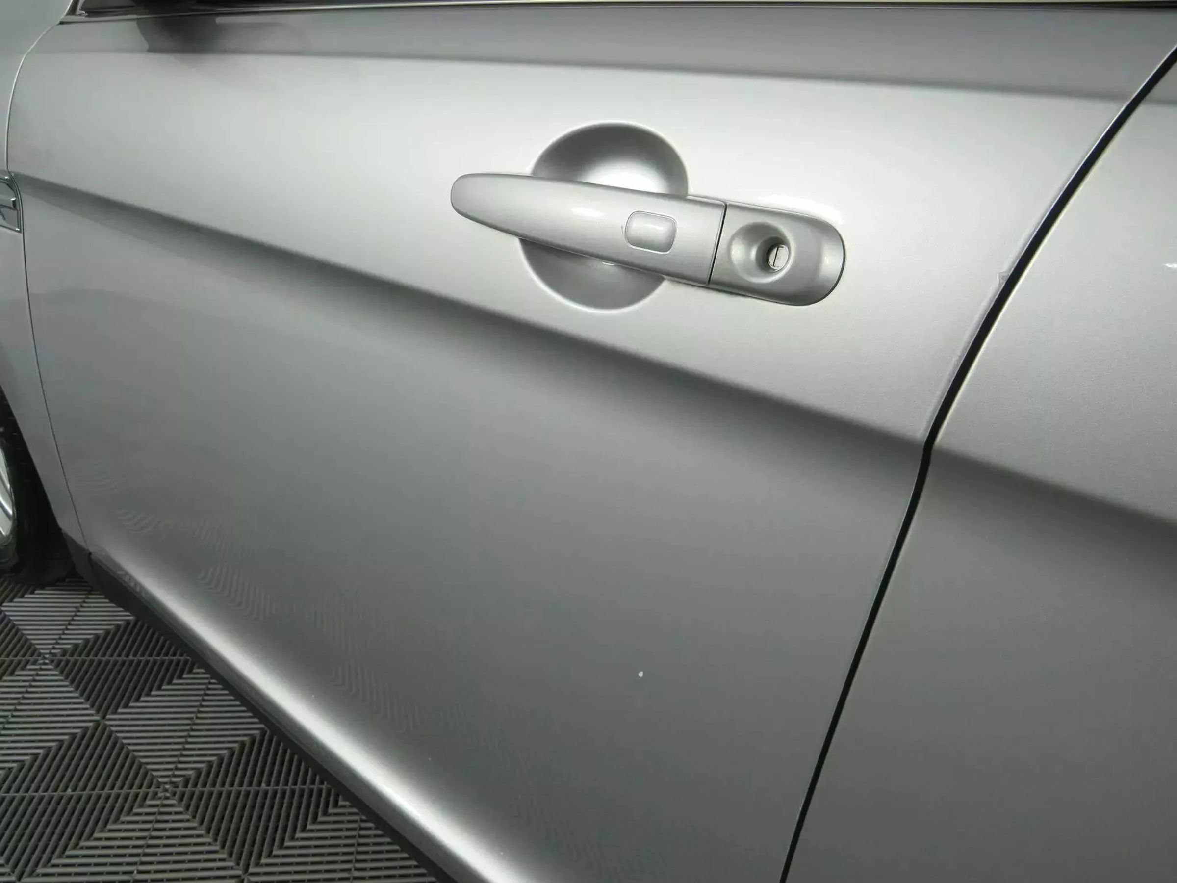 Used 2018 Ford Taurus Limited image 28