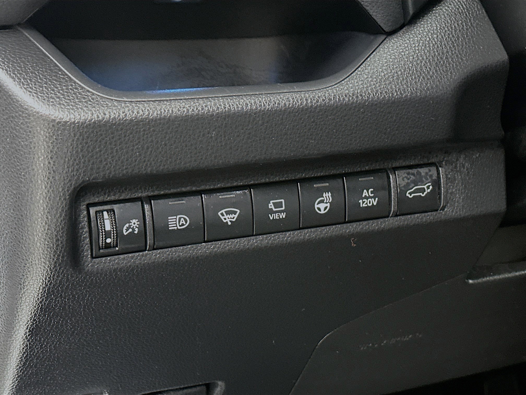 Used 2021 Toyota RAV4 XSE w/ Premium Package AWD/4WD image 10