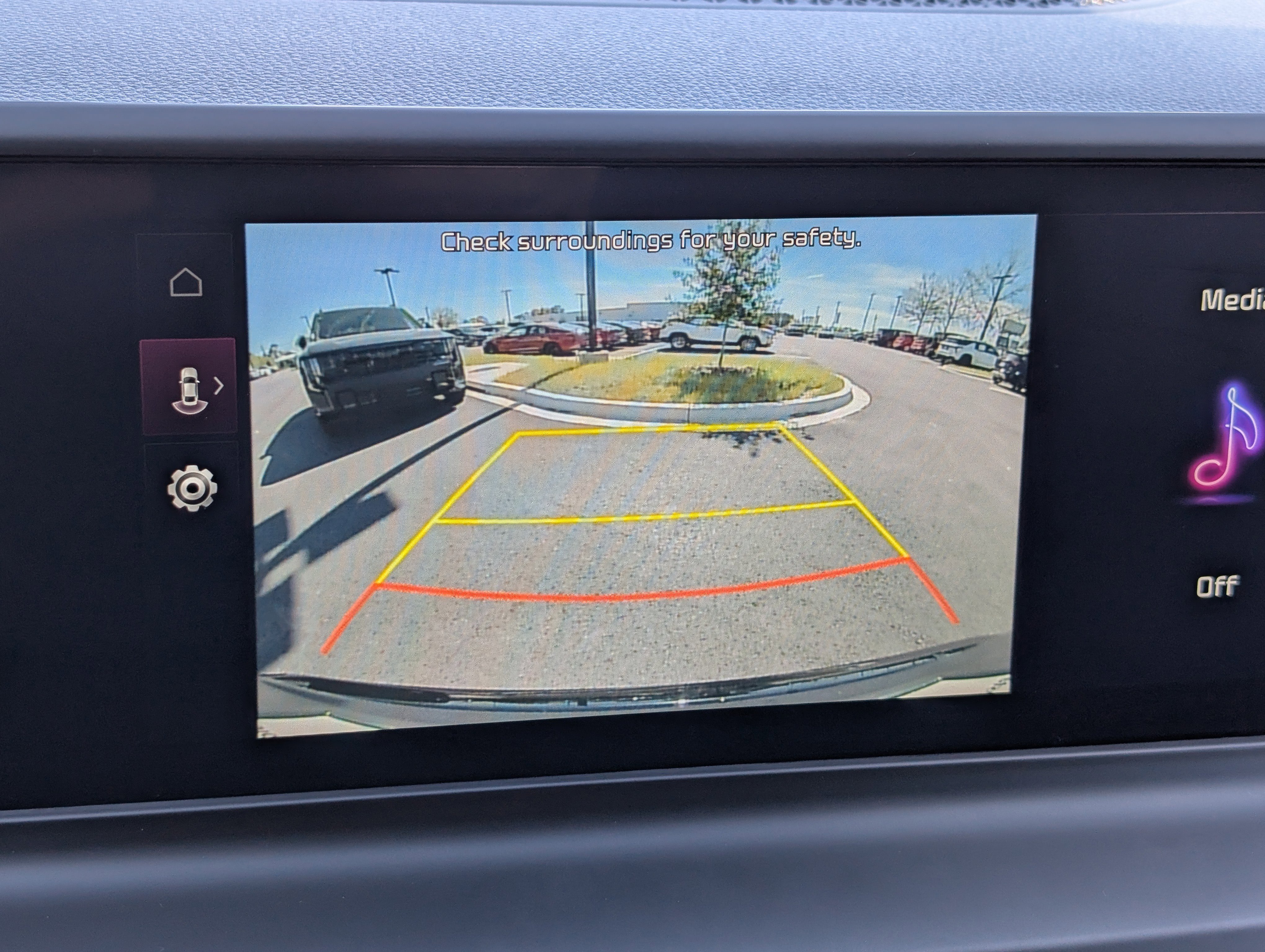 Used 2025 Kia Seltos S image 18