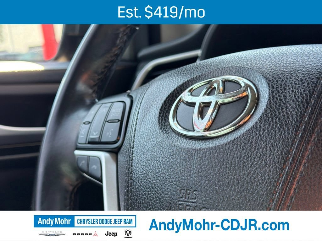 Used 2017 Toyota Highlander XLE AWD/4WD image 33