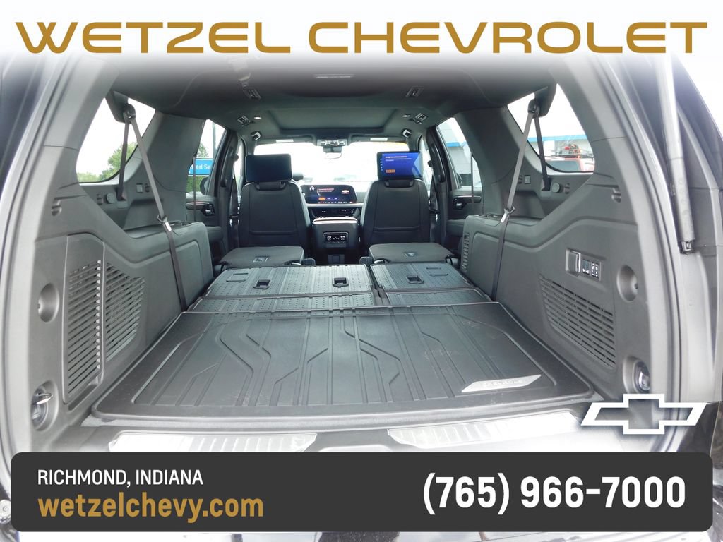 New 2026 Chevrolet Suburban High Country AWD/4WD image 33