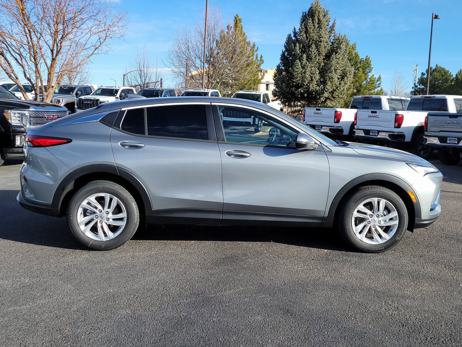 New 2026 Buick Envista Sport Touring w/ Convenience I Package FWD image 2