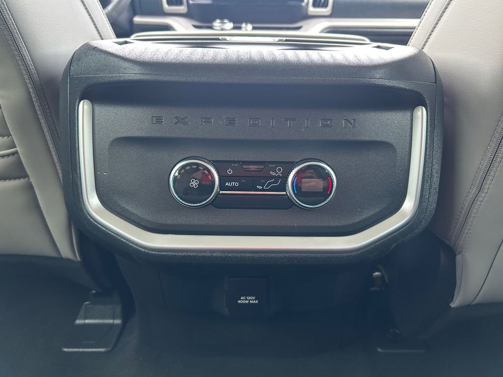 Used 2025 Ford Expedition Max Active image 26