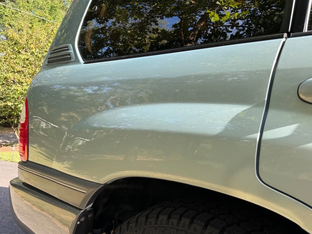 Used 2003 Lexus LX 470 4WD image 26