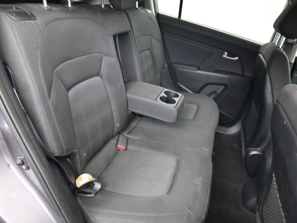 Used 2013 Kia Sportage LX w/ Convenience Pkg image 27