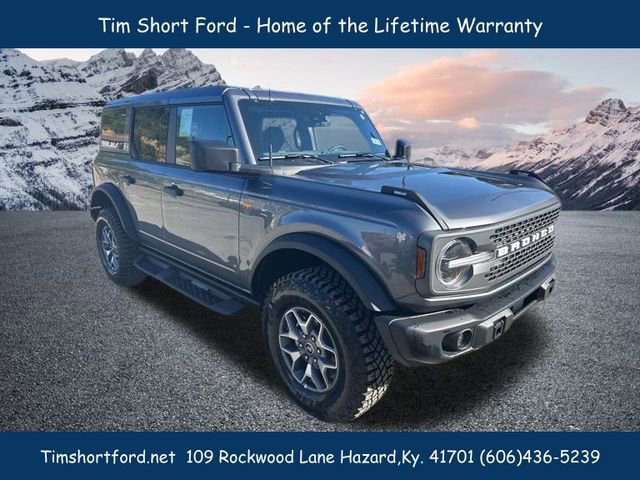 New 2025 Ford Bronco Badlands image 3