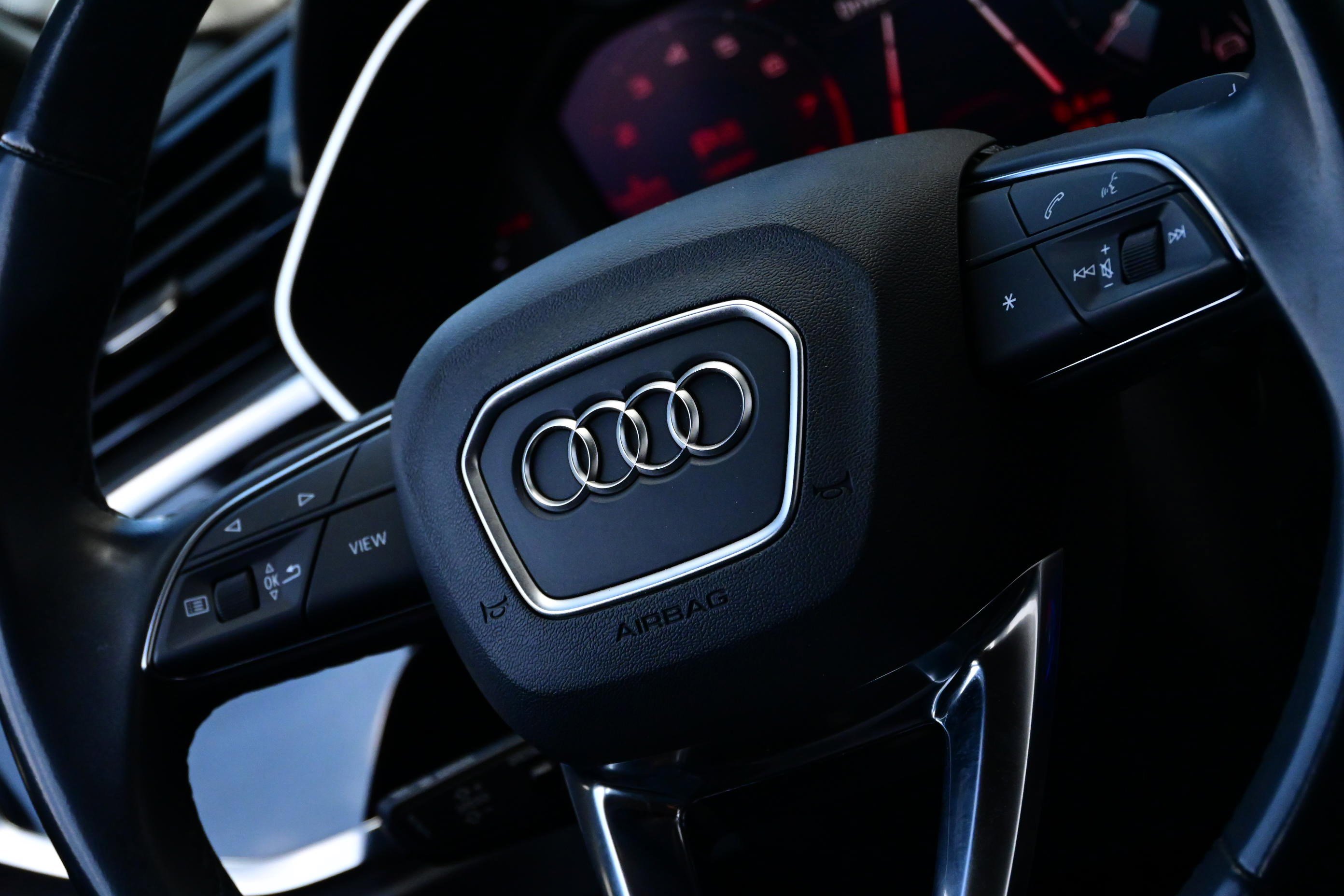 Used 2024 Audi Q3 2.0T Premium Plus image 24