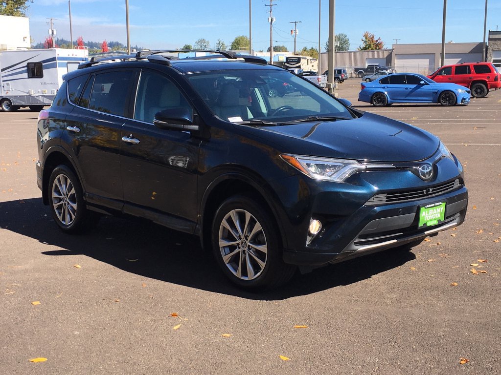 Used 2017 Toyota RAV4 Platinum w/ All Weather Liner Package AWD/4WD image 9