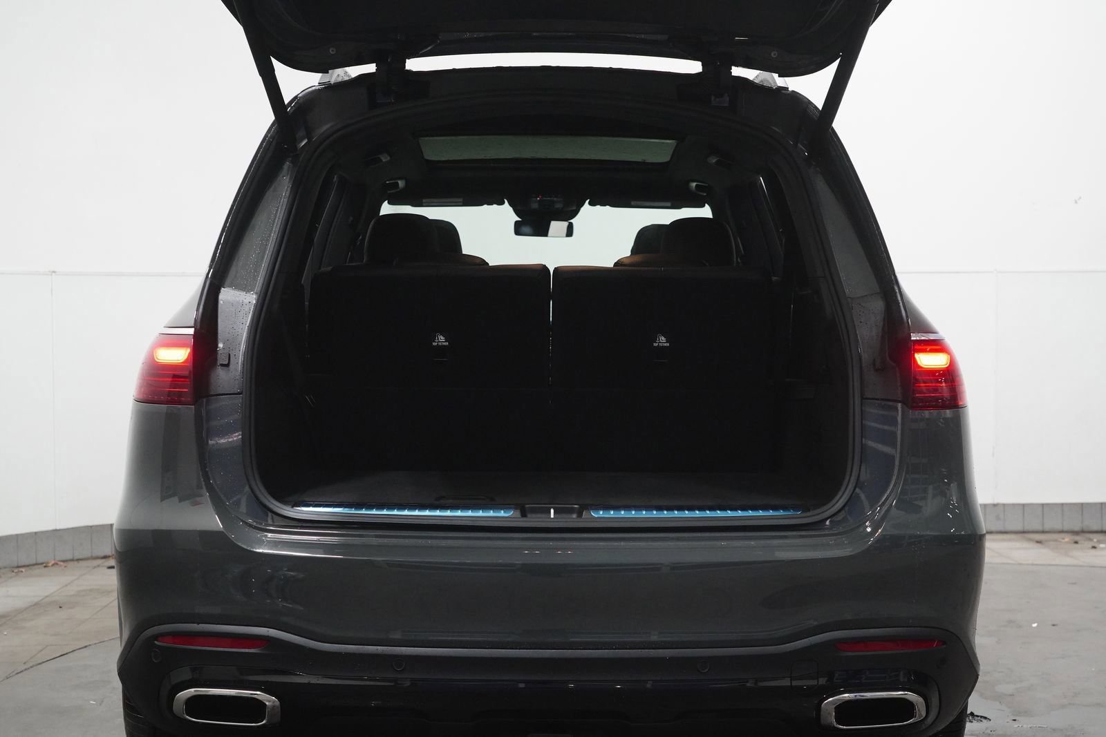 New 2026 Mercedes-Benz GLS 450 4MATIC image 35