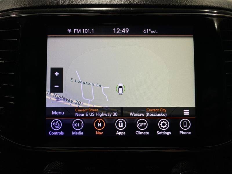 Used 2020 Jeep Grand Cherokee Altitude AWD/4WD image 16