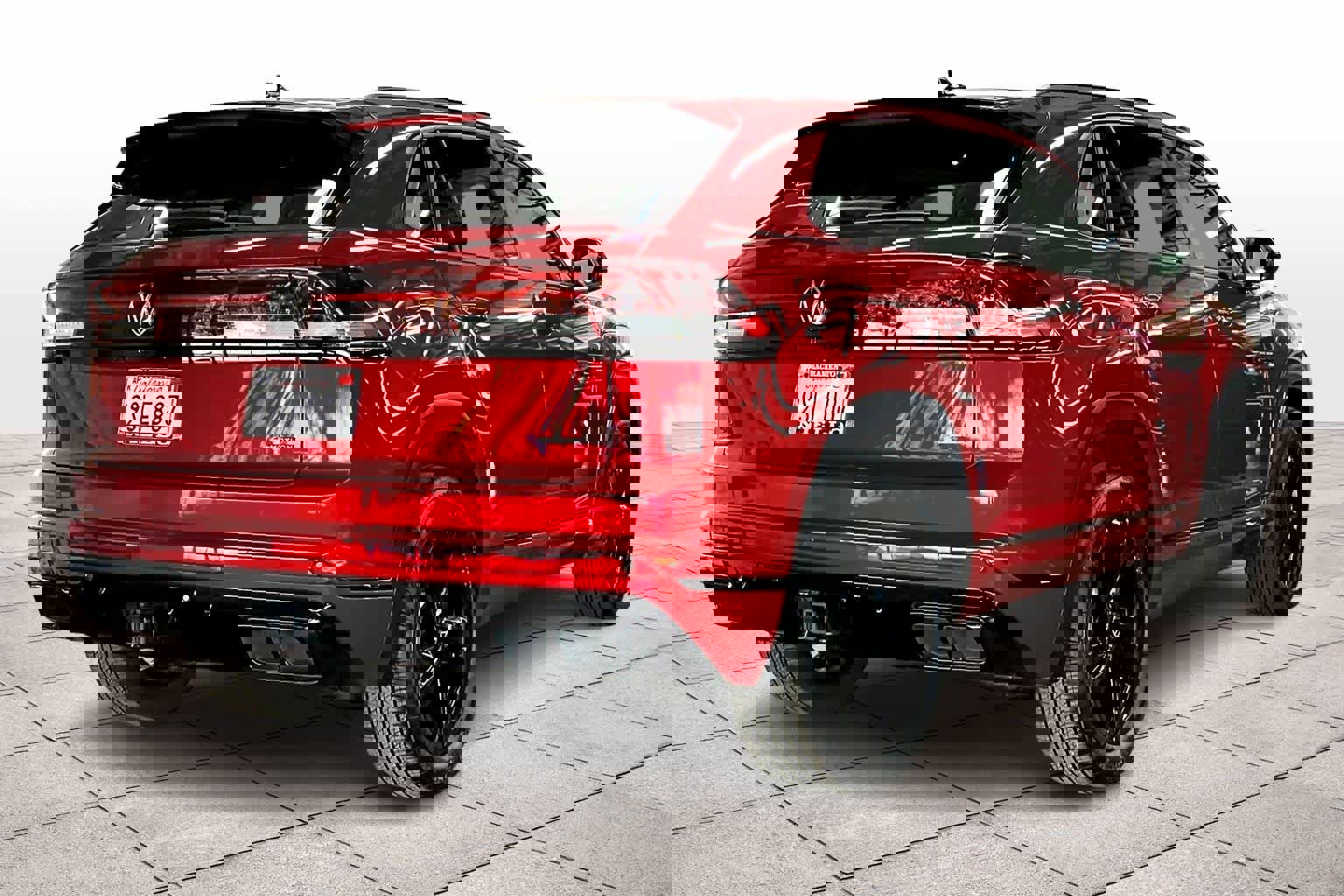 Used 2025 Volkswagen Atlas Cross Sport SEL R-Line image 16