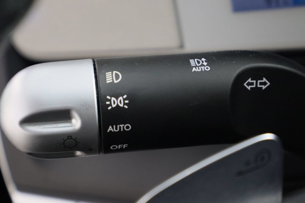 Used 2022 Hyundai Ioniq 5 SE AWD/4WD image 16