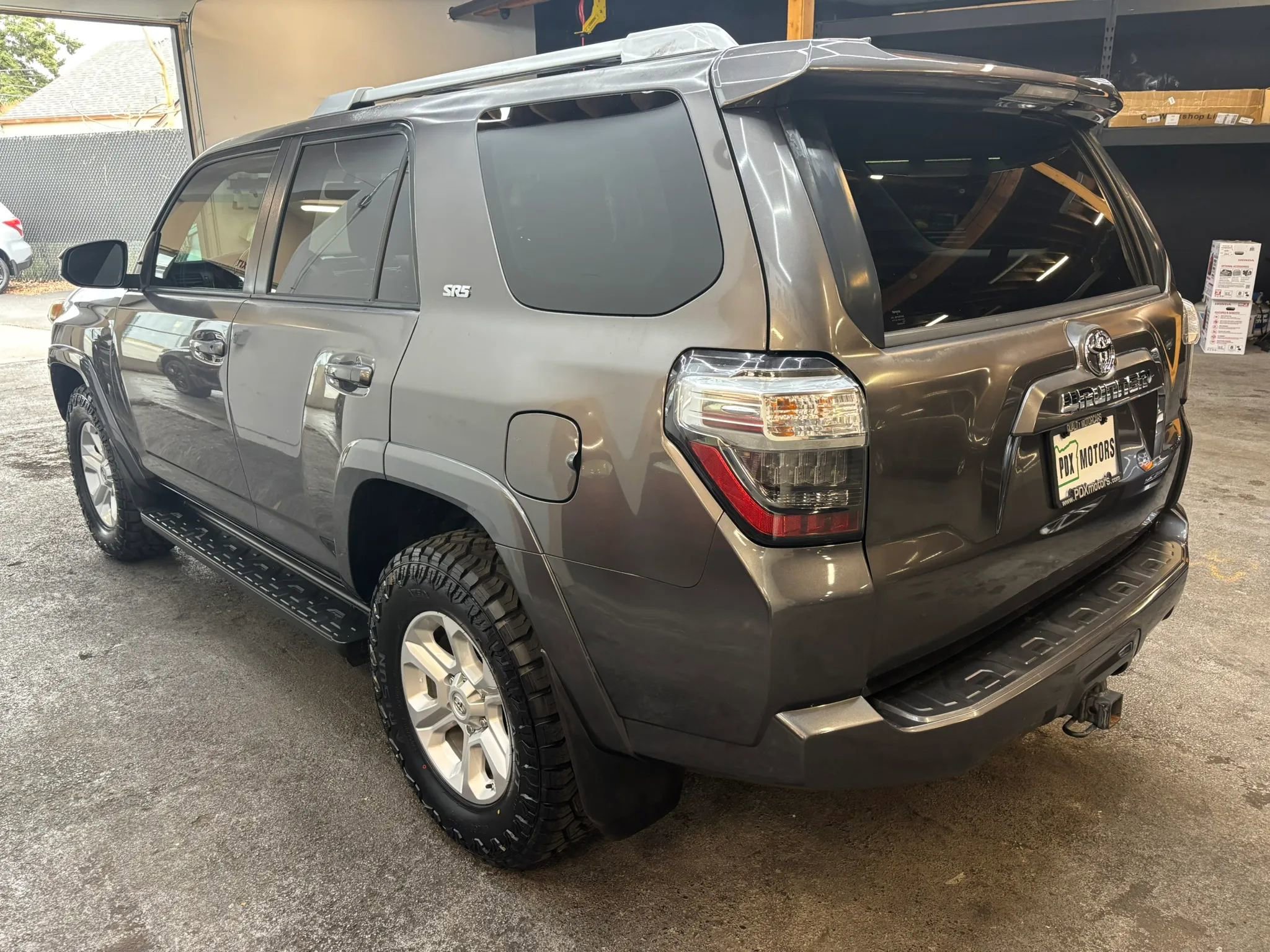 Used 2016 Toyota 4Runner SR5 image 6