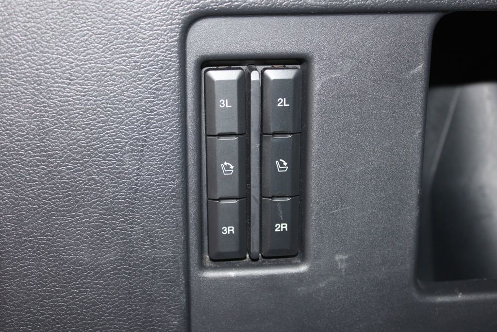 Used 2024 Ford Expedition XLT image 21