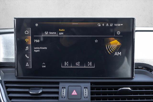 Used 2023 Audi Q5 2.0T Premium w/ Convenience Package image 16