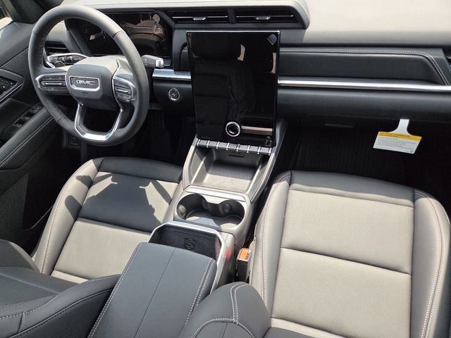 New 2027 GMC Terrain Elevation w/ Elevation Premium Package AWD/4WD image 24