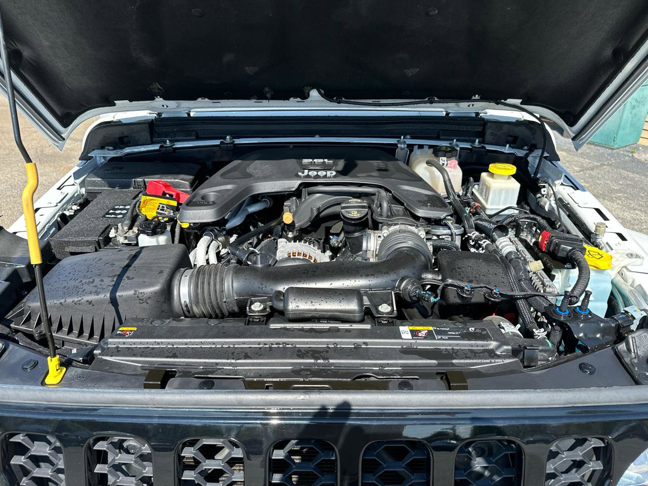 Used 2021 Jeep Gladiator Sport image 28
