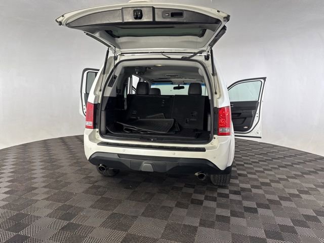 Used 2015 Honda Pilot Touring image 19