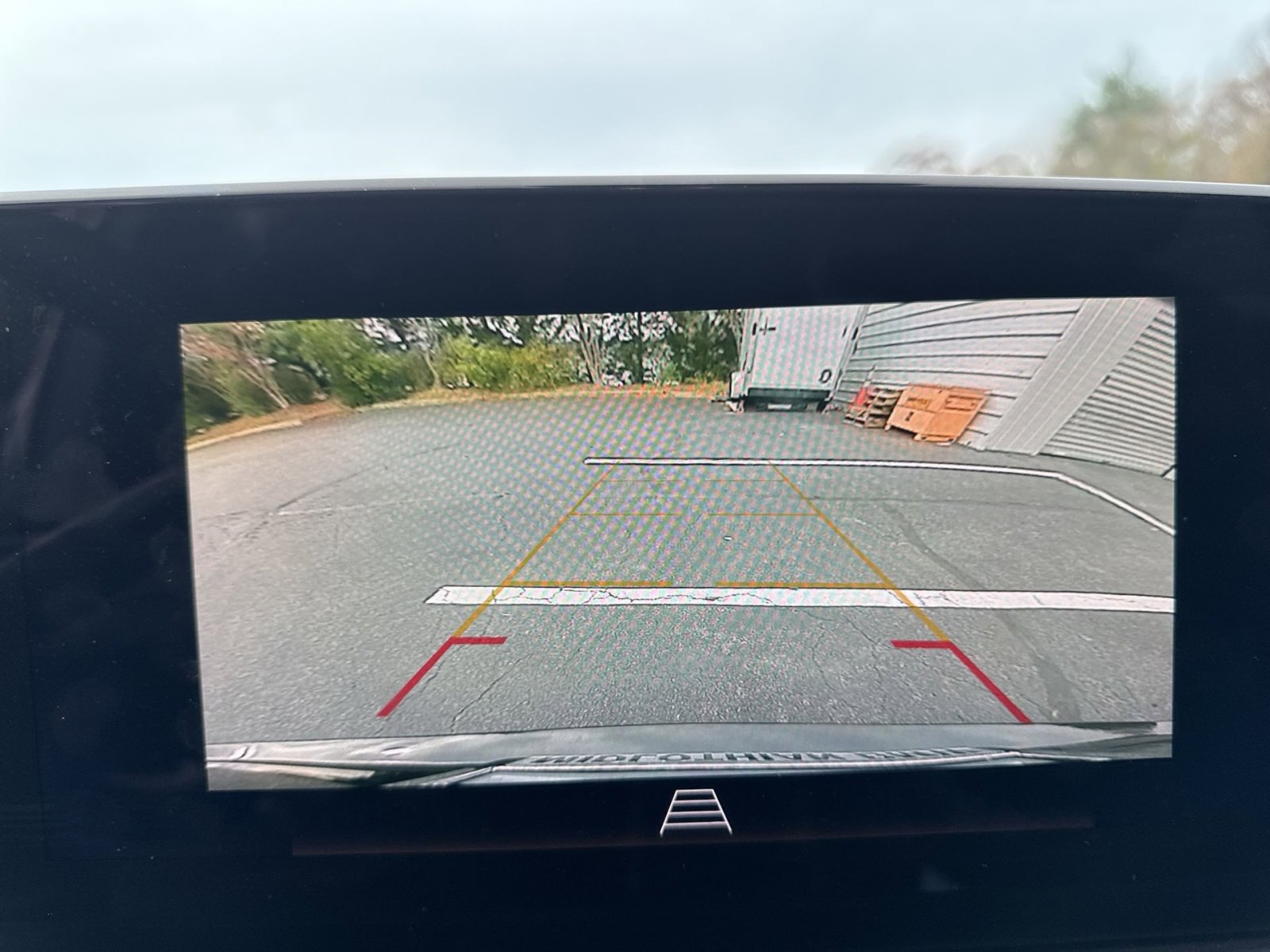 Used 2024 Buick Encore GX Sport Touring image 13