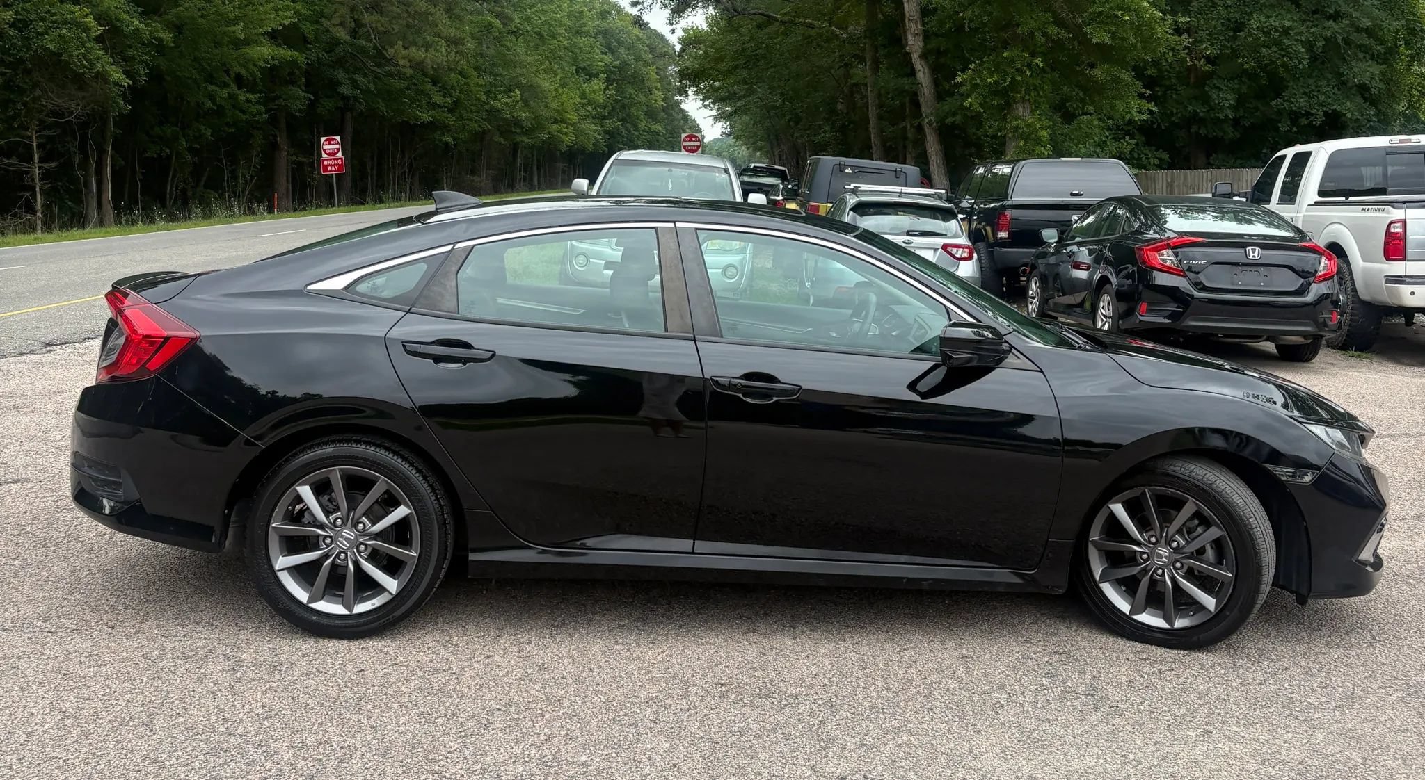 Used 2021 Honda Civic EX-L image 7