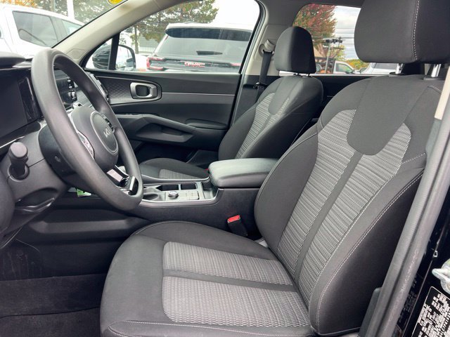 Used 2023 Kia Sorento LX FWD image 20