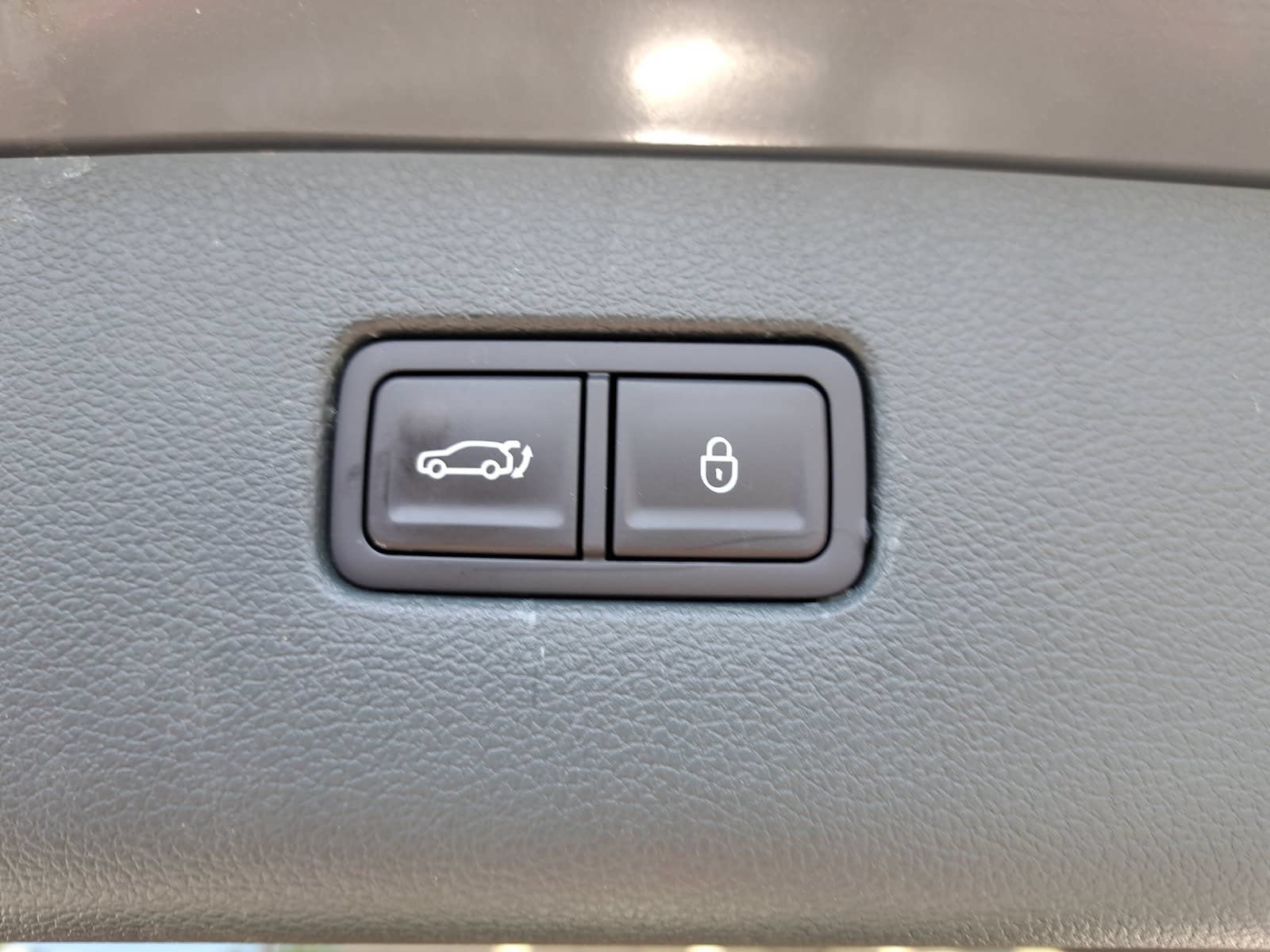 Used 2025 Genesis GV80 3.5T Prestige AWD/4WD image 14
