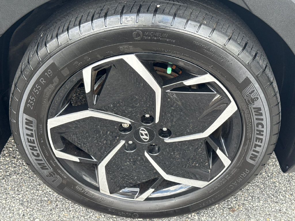 Certified 2024 Hyundai Ioniq 5 SEL RWD image 14