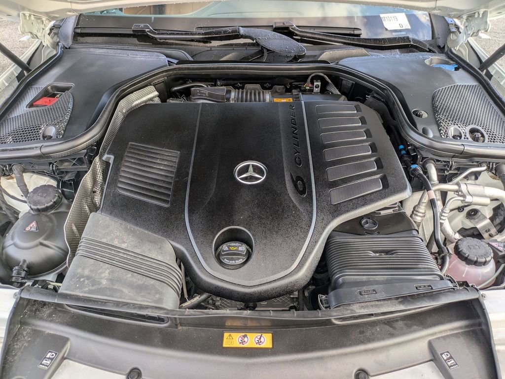 Used 2022 Mercedes-Benz E 450 4MATIC Coupe w/ Driver Assistance Package image 9