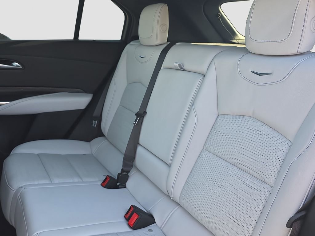 Used 2025 Cadillac XT4 Sport AWD/4WD image 12