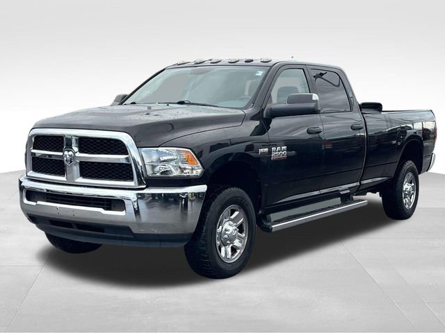 Used 2018 RAM 2500 Tradesman w/ Chrome Appearance Group image 3