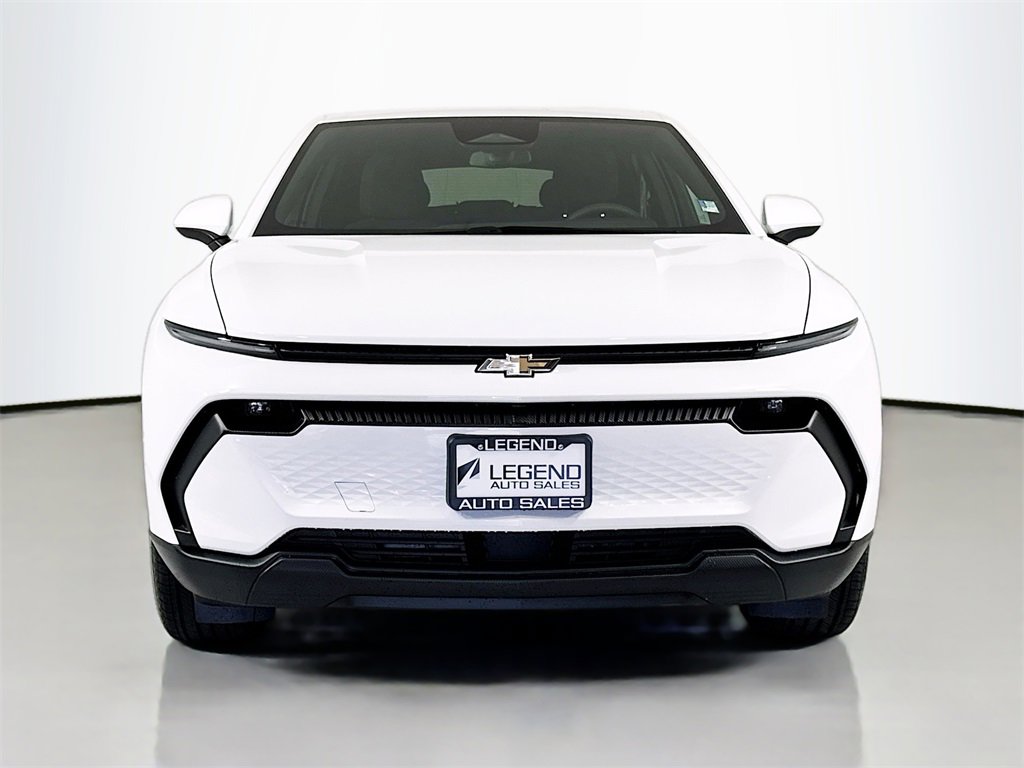 Used 2025 Chevrolet Equinox EV LT image 2