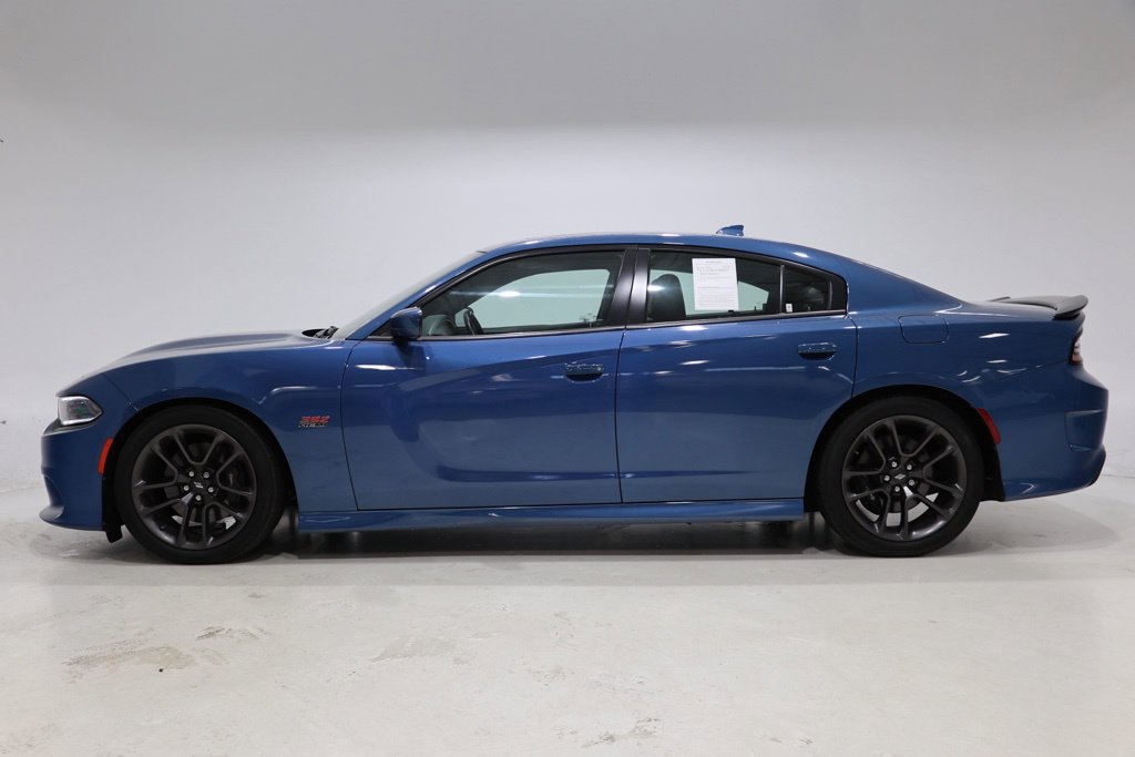 Used 2022 Dodge Charger Scat Pack w/ Plus Group RWD image 4