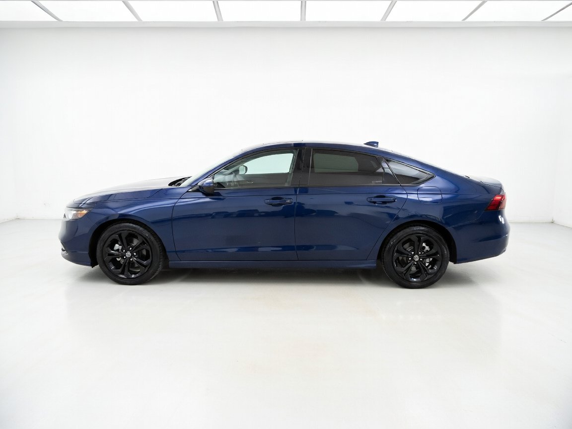 Used 2025 Honda Accord SE image 23