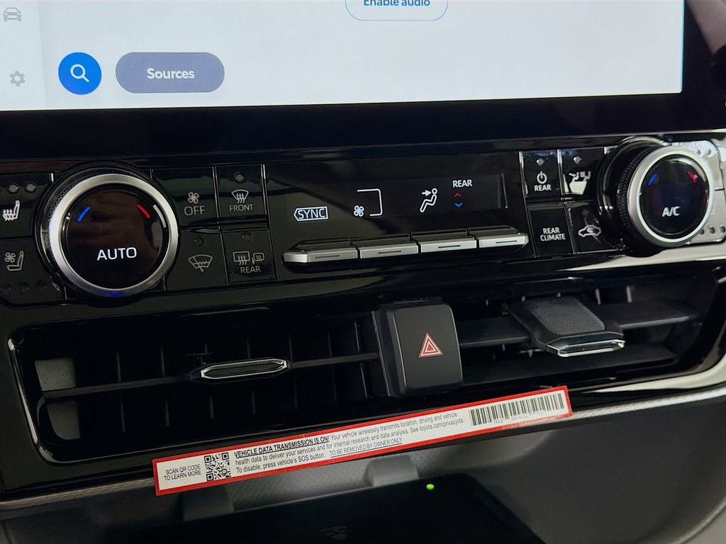 New 2026 Toyota Highlander Platinum image 15