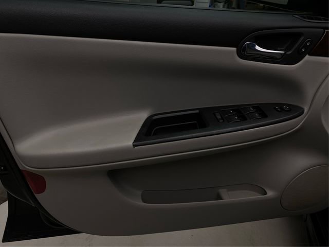 Used 2009 Chevrolet Impala LS FWD image 24