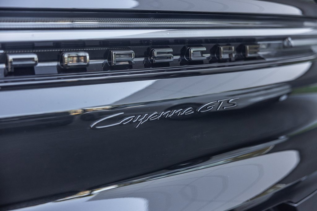 Certified 2025 Porsche Cayenne GTS image 28