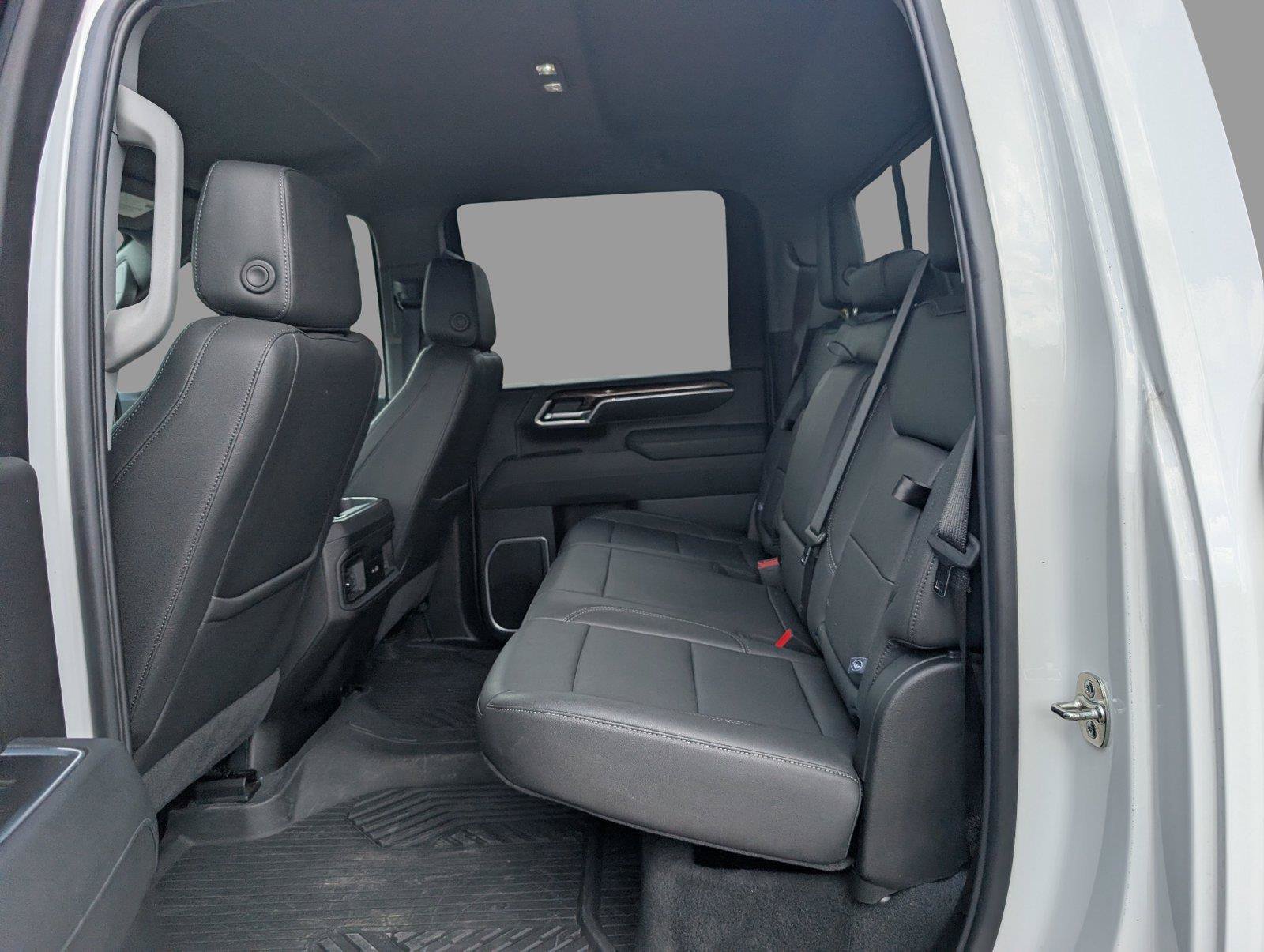 Used 2026 Chevrolet Silverado 2500 LT w/ All Star Edition AWD/4WD image 31