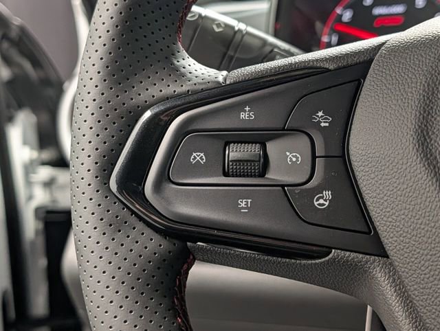 New 2026 Chevrolet Trax RS w/ Sunroof Package image 19