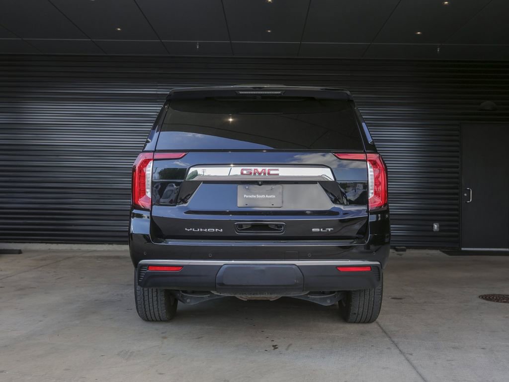 Used 2023 GMC Yukon SLT w/ SLT Luxury Package image 6