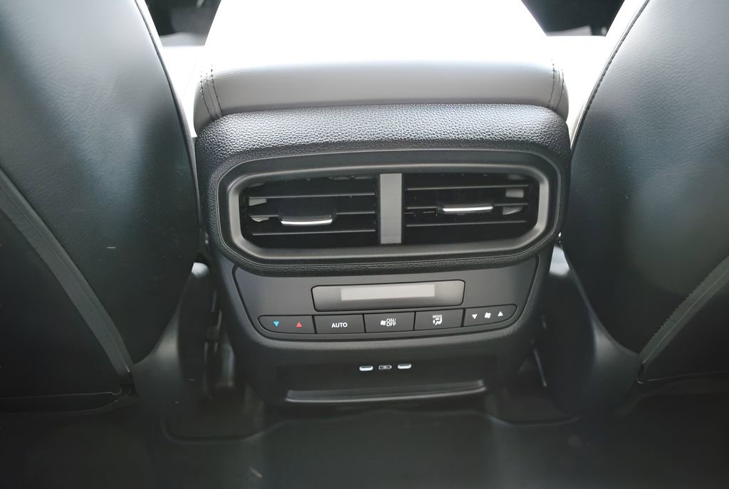 Certified 2025 Honda Pilot EX-L image 23