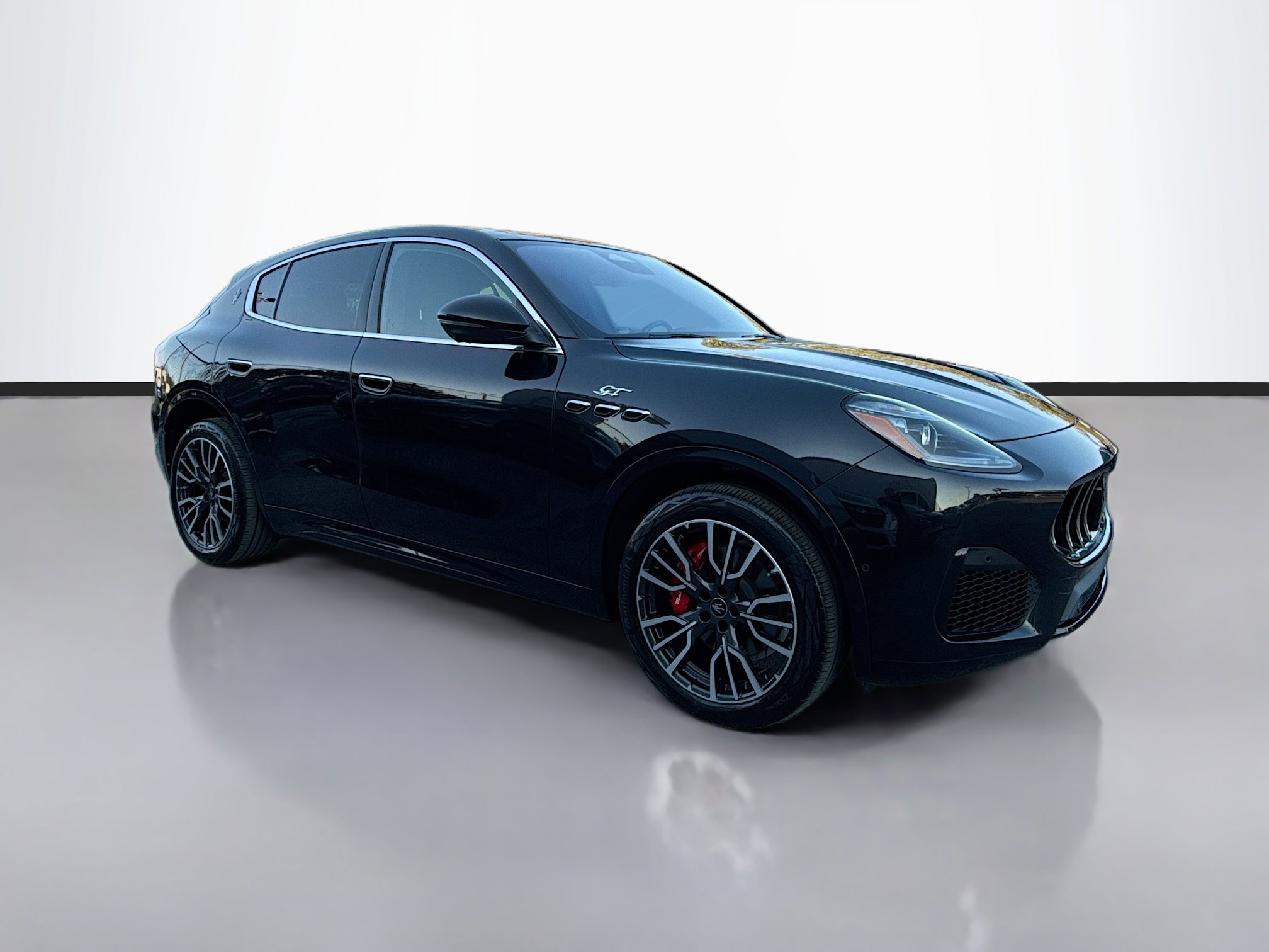 Certified 2024 Maserati Grecale GT image 1