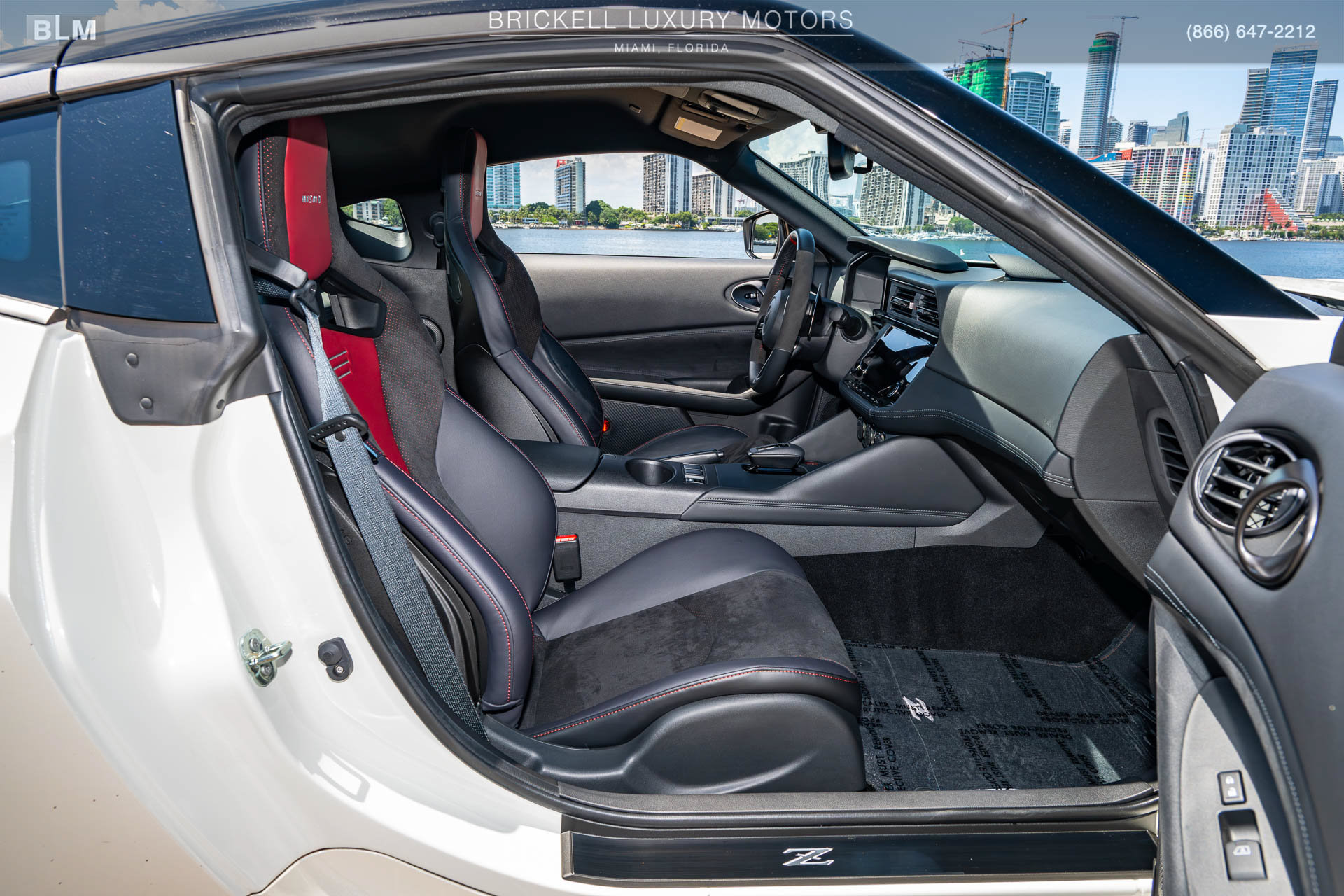 Used 2025 Nissan Z NISMO w/ Floor Mat Package RWD image 14