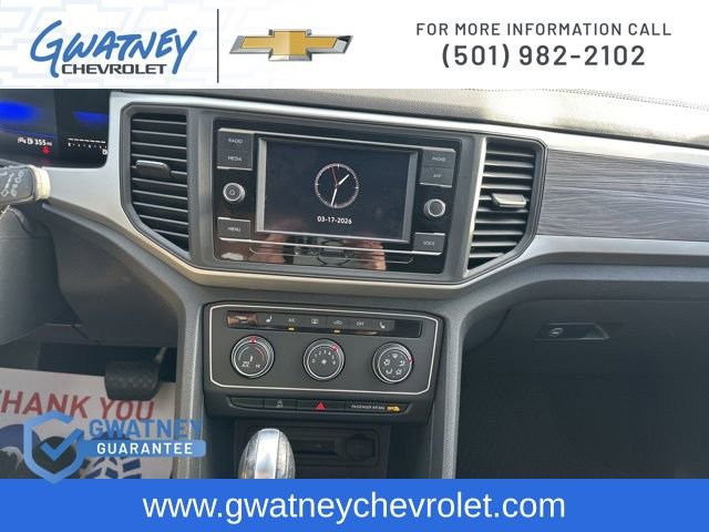 Used 2022 Volkswagen Atlas Cross Sport SE AWD/4WD image 17