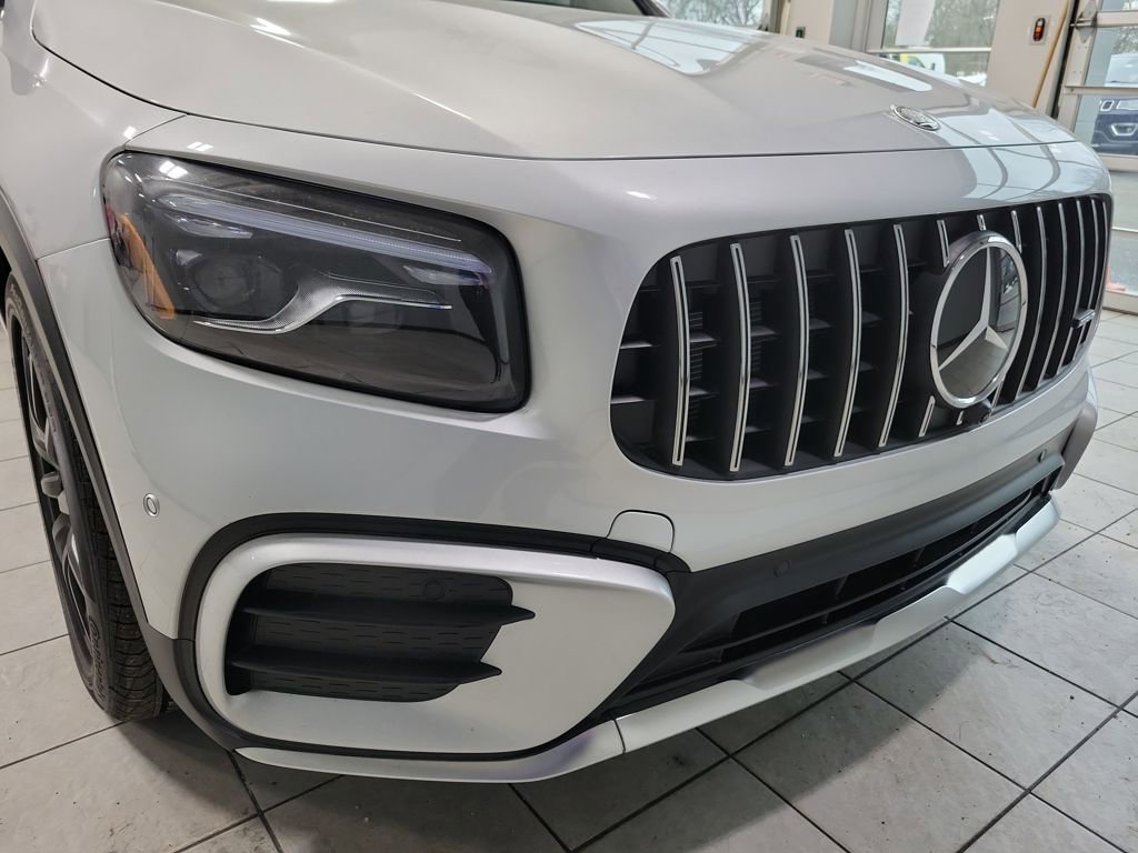 Used 2024 Mercedes-Benz GLB 35 AMG 4MATIC image 31